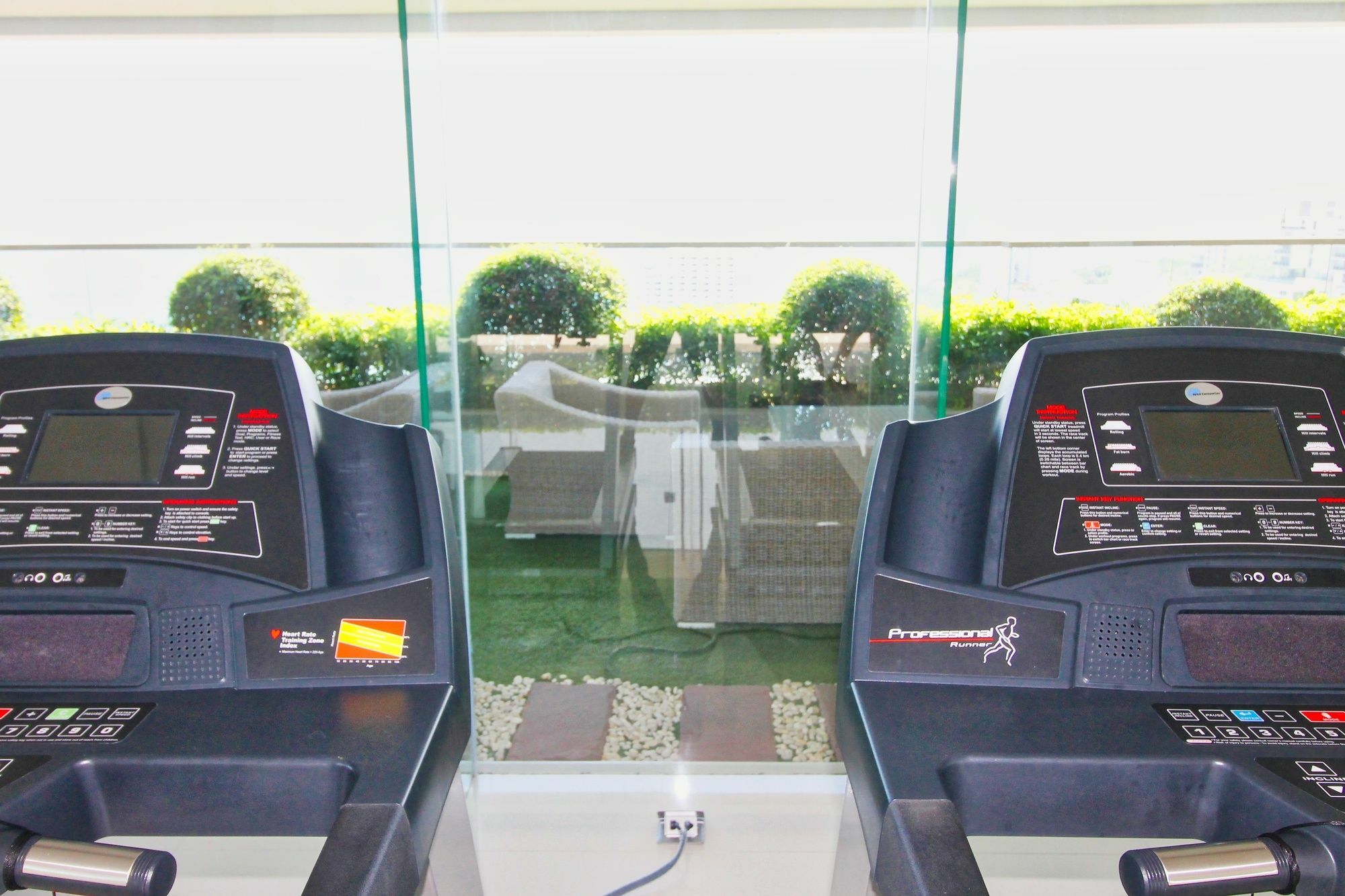 The Peak Towers Pattaya Apartment Екстериор снимка